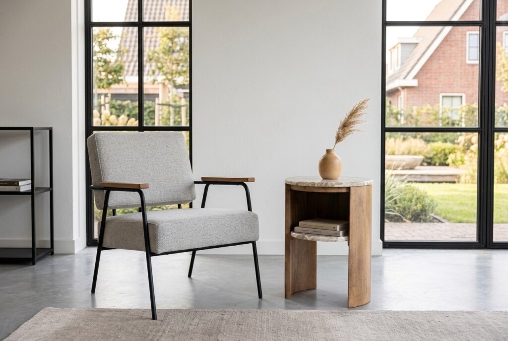 By-Boo Ronde Bijzettafel ‘Marbelon’ Marmer en mangohout, 40cm in een modern interieur, woonkamer